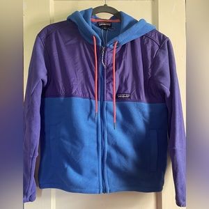 Blue and purple Patagonia fleece, never worn, new with tags